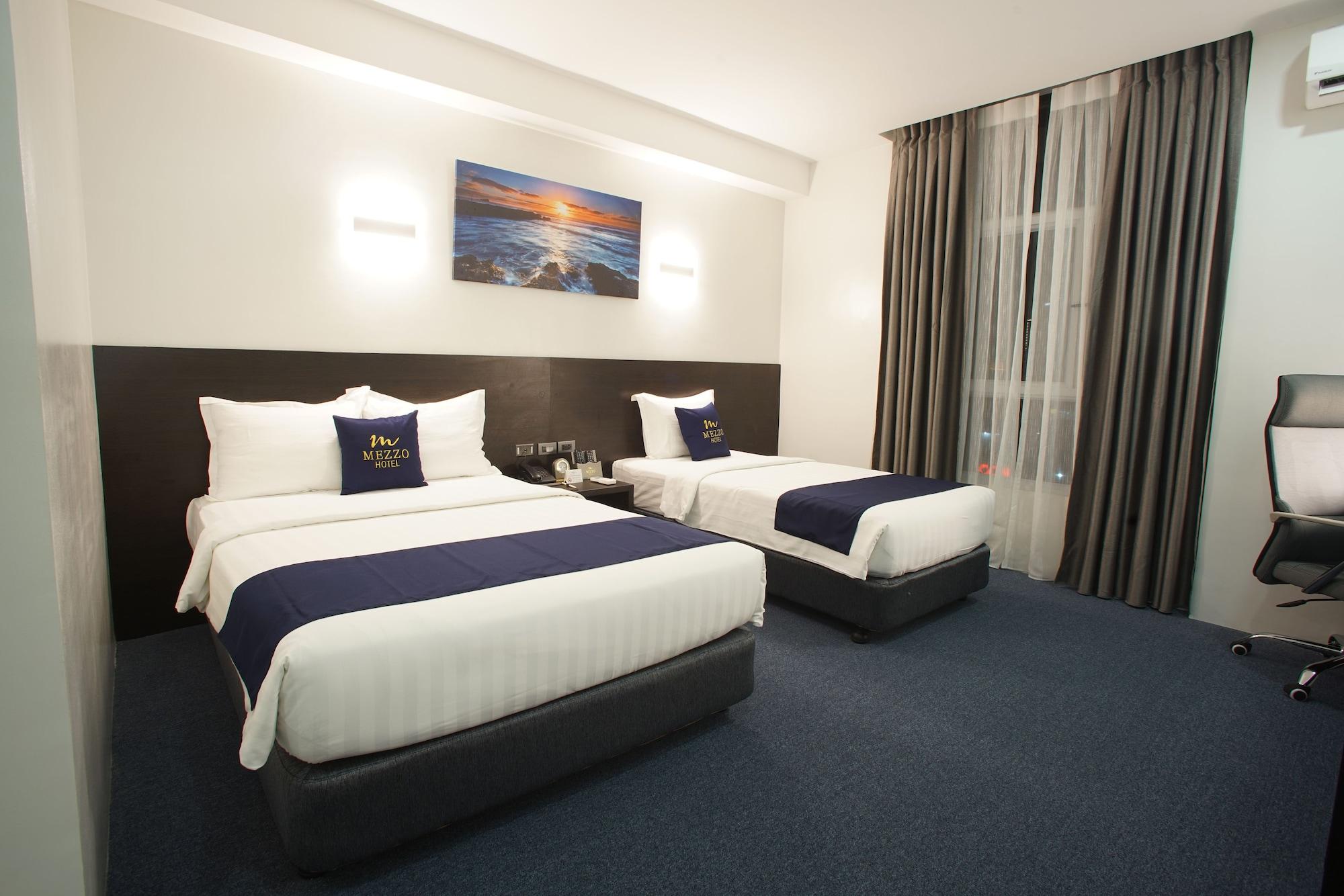 Mezzo Hotel Cebu Buitenkant foto